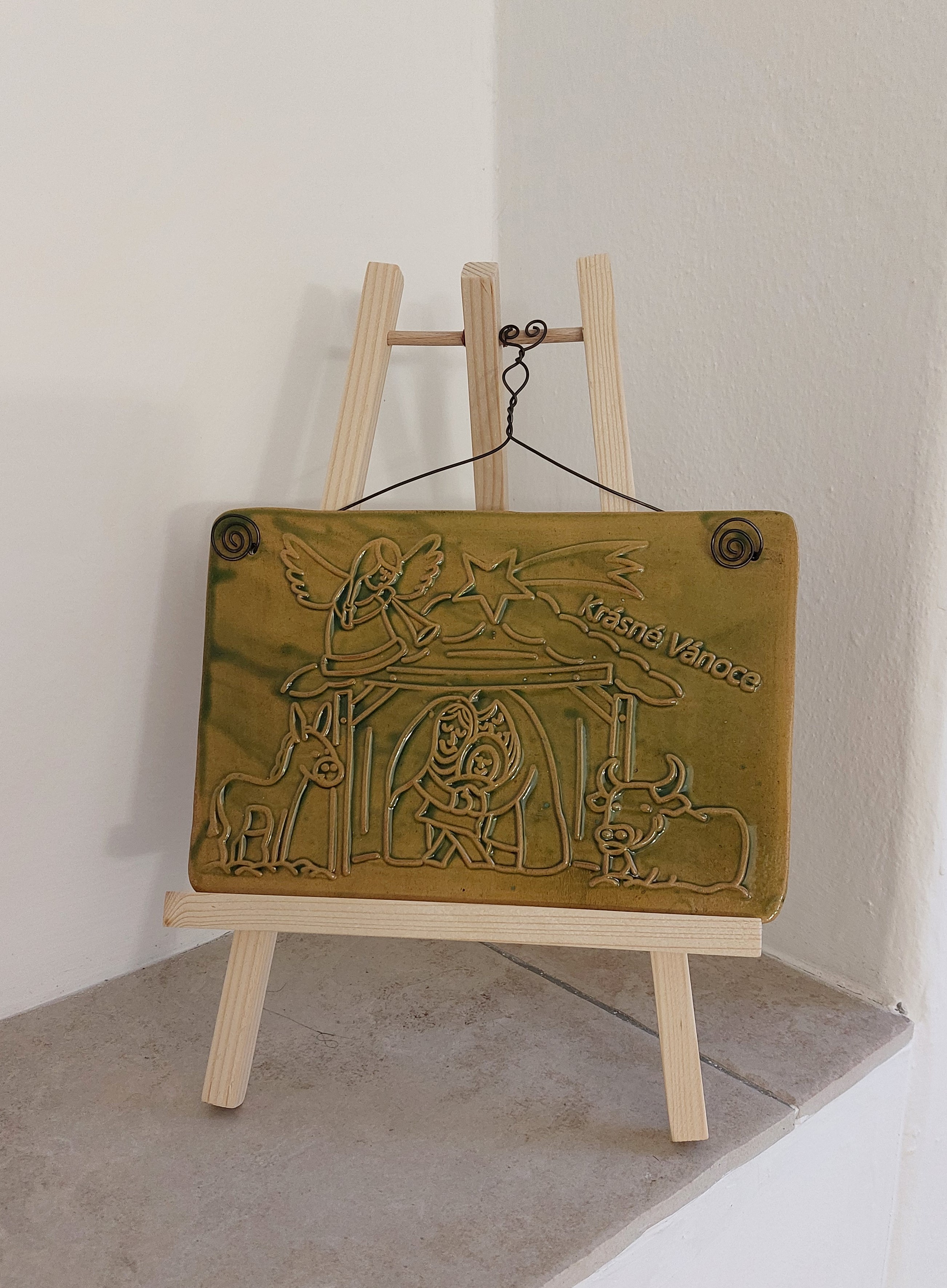 Keramika velká glazovaná + dřevo výr. malý Betlém 3159