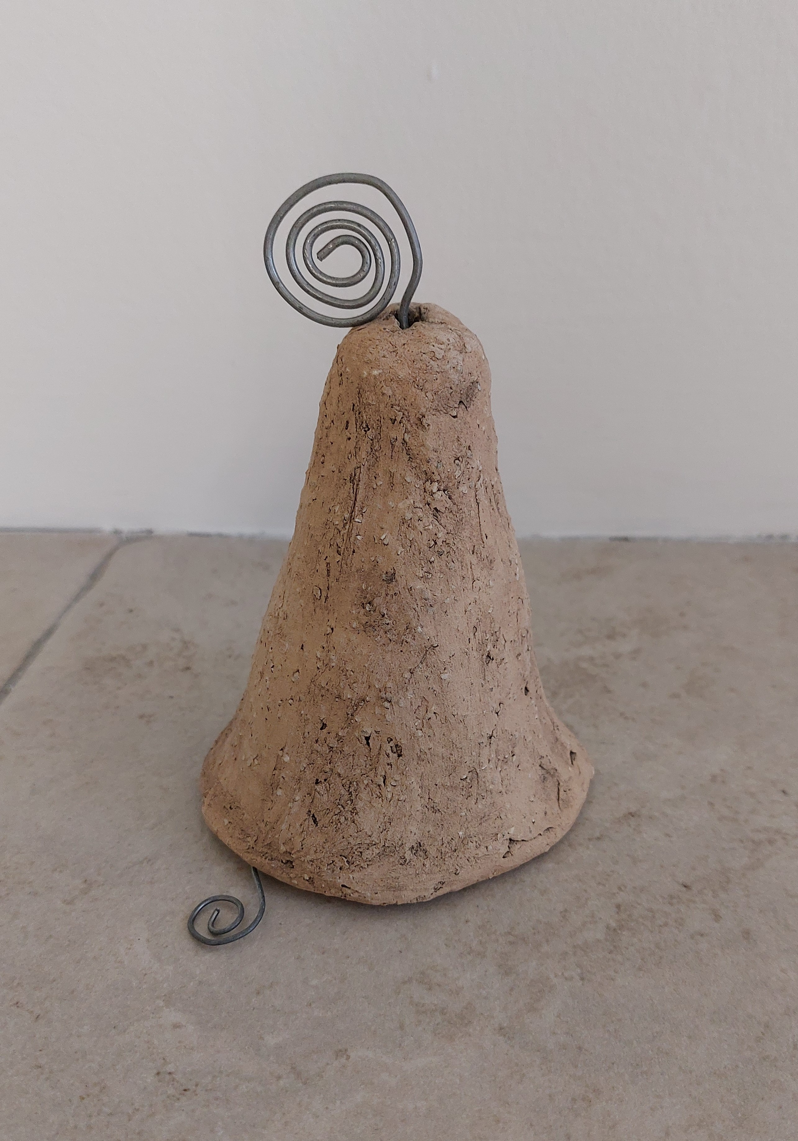 Keramika velká bez glazury Zvonek s hvězdami 3163